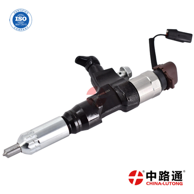 Inyector de combustible diesel común del carril 095000-7050 0950007050 D25-001-900 D25001900 para KOMATSU