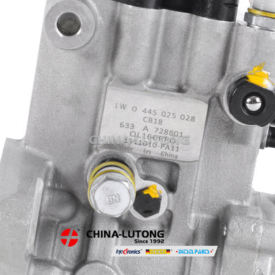 Bomba de alta presión del sistema CR Bomba Common Rail 0 445 025 028 CB18028 para bomba de inyección de combustible Bosch 0445025028 Venta al por mayor de fábrica