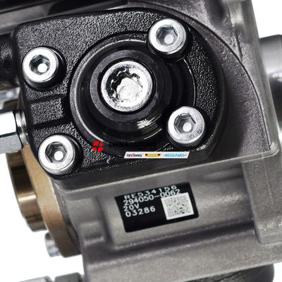 Bomba de inyección de combustible de calidad RE546126 294050-0061 294050-0062HP4 Bomba de inyección de combustible de ferrocarril común para motores John Deere294050-0062