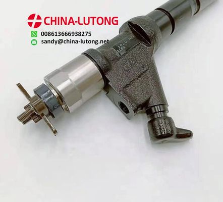 095000-0932 Boquilla de inyección del inyector de combustible Compatible con el motor ISUZU del mercado de repuestos