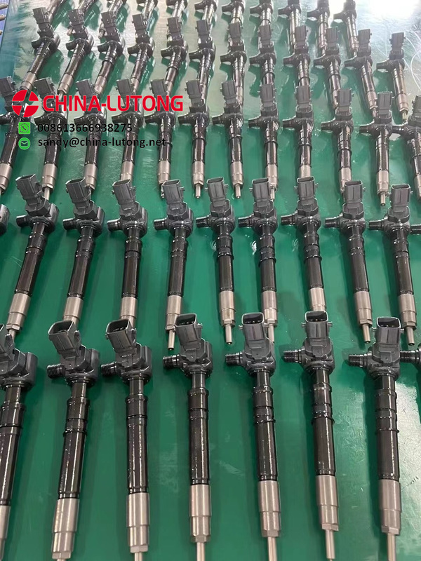 Diesel Fuel Injector  28565337 Injector CR, Common Rail system for DELPHI. 28565337  Compatible For VW 04L130277BB 04L13-0277BB ·